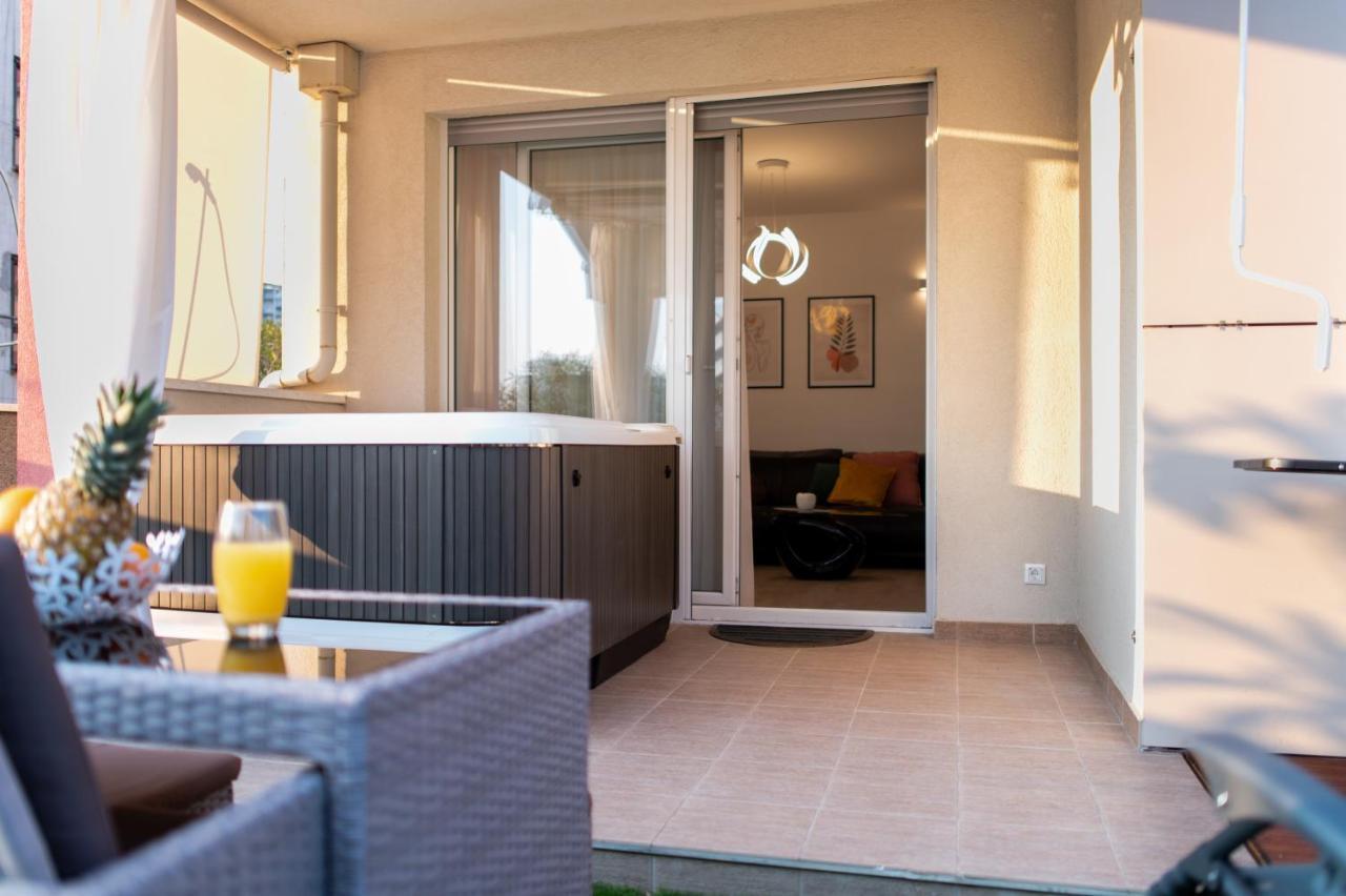 Salvia Apartment With Private Jacuzzi Split Eksteriør bilde