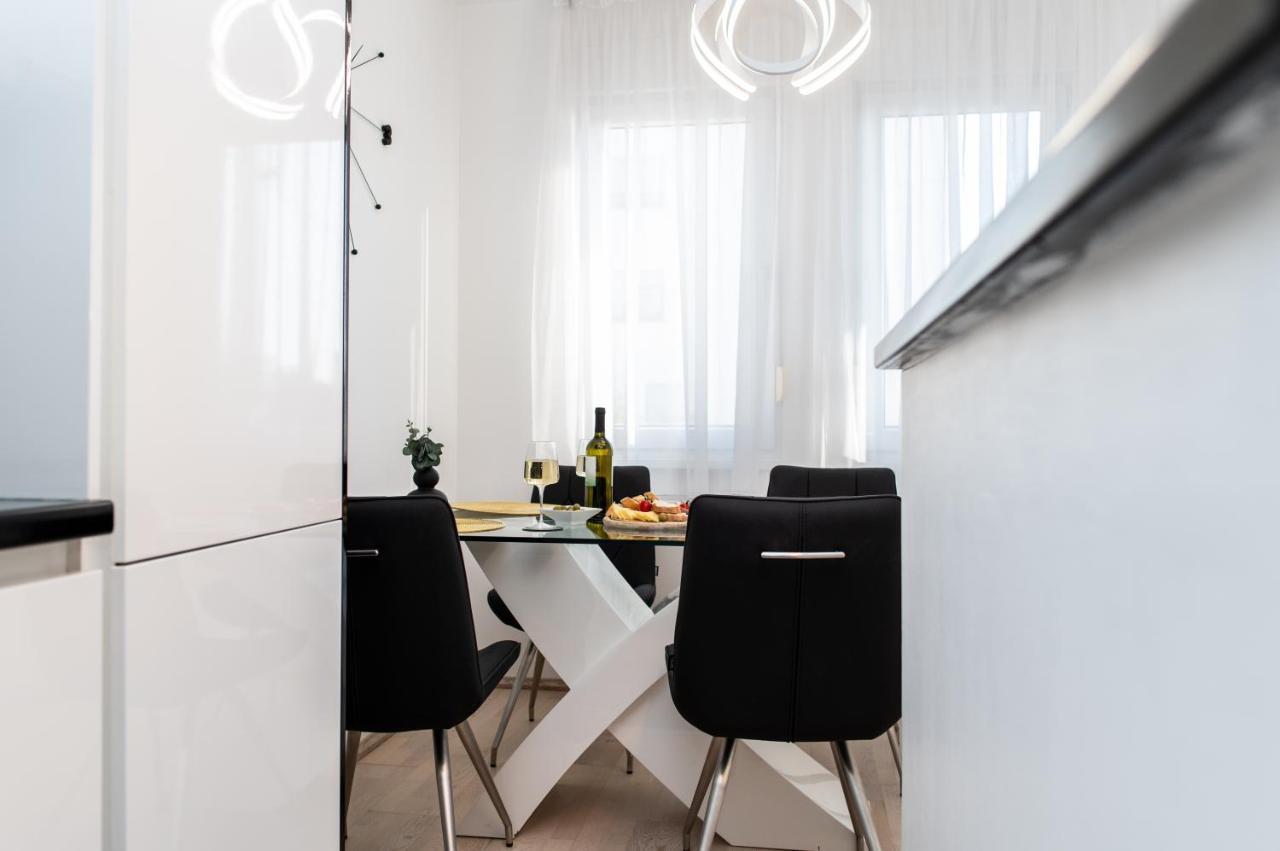 Salvia Apartment With Private Jacuzzi Split Eksteriør bilde